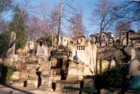 the cemetary of Pre-Lachaise